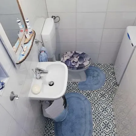 Nostalgija, Apartmán Benkovac