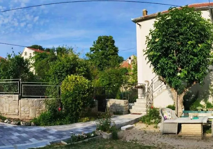 Apartman Nostalgija, Benkovac