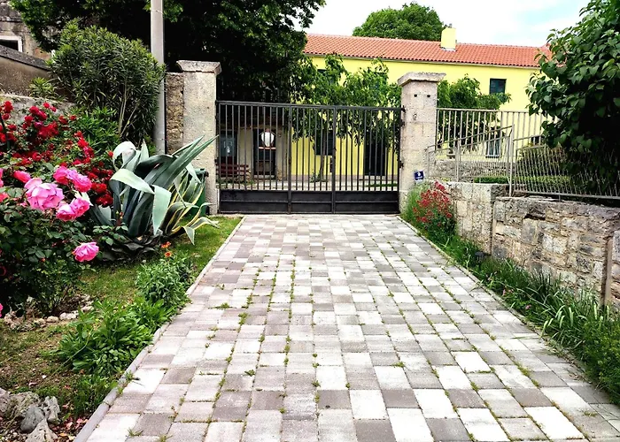 Nostalgija, Apartamento