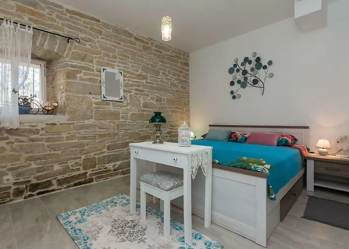 Nostalgija, Apartman *